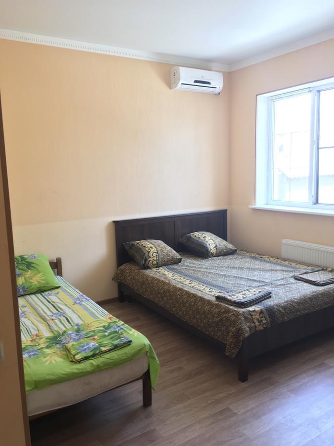 Mini Hotel On Zavodskaya Street Anapa Eksteriør bilde